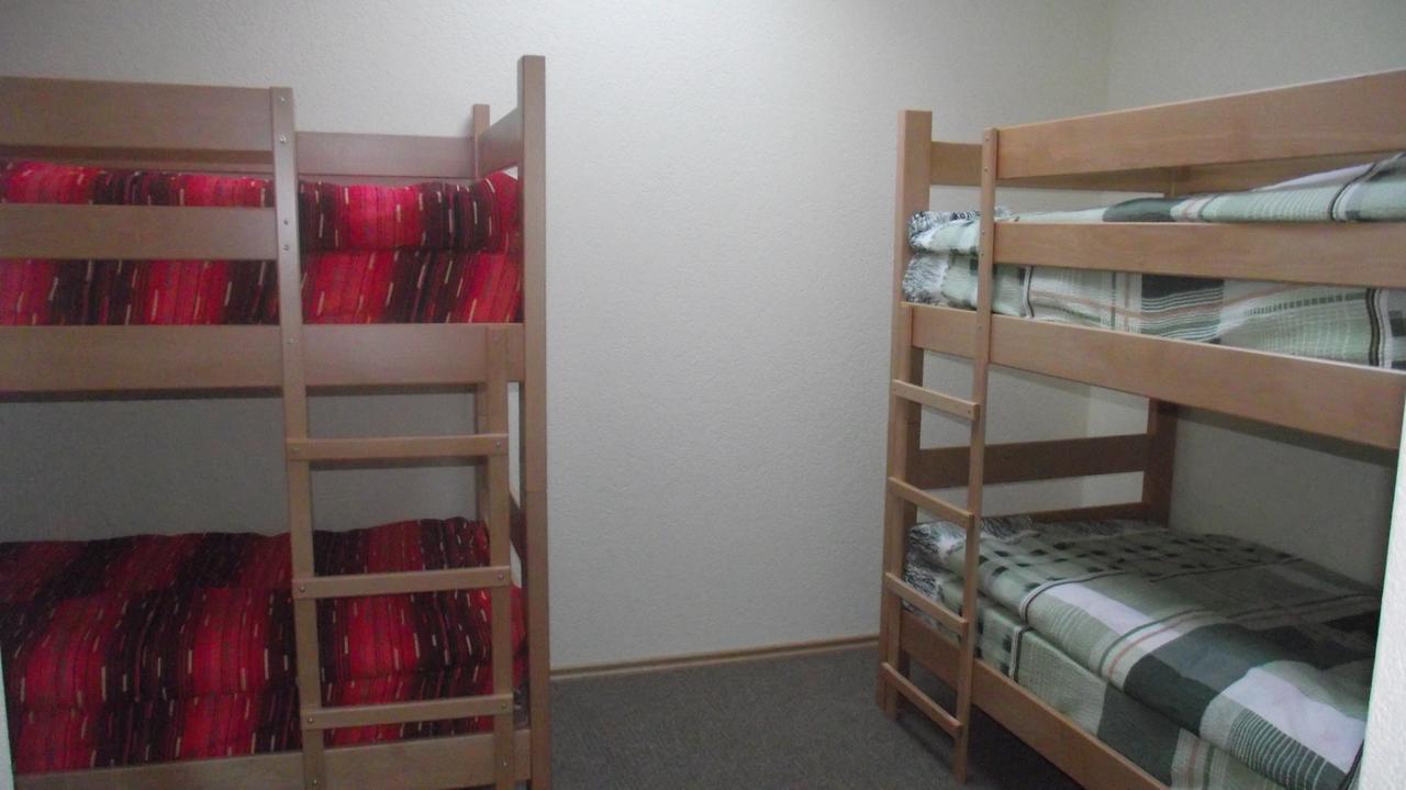 Pansion Laktasi Hostel Kültér fotó